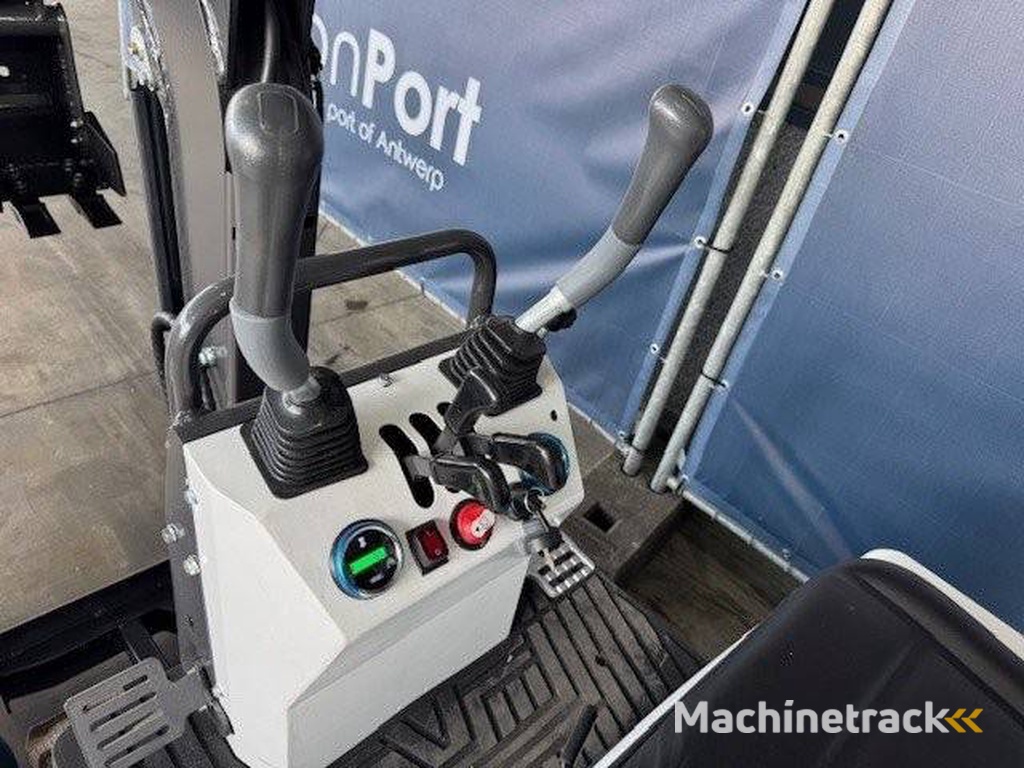 Mini Excavator EX600 Petrol 6.1kW 2025 New