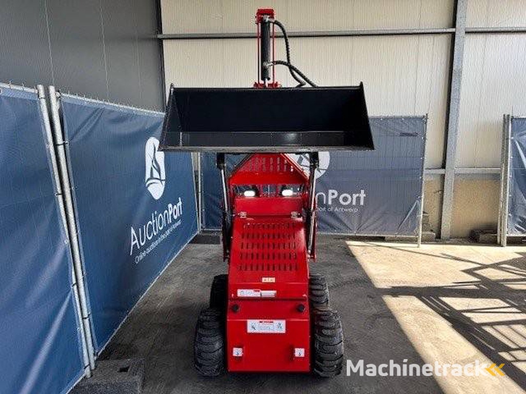 Skidsteer W330XL Diesel 7.6kW 2025