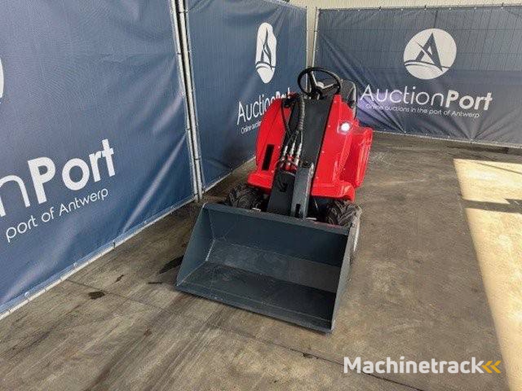 Skid steer loader NM-SLD280 Diesel 13.6kW 2025