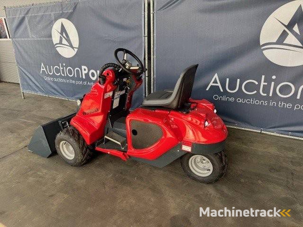 Skid steer loader NM-SLD280 Diesel 13.6kW 2025