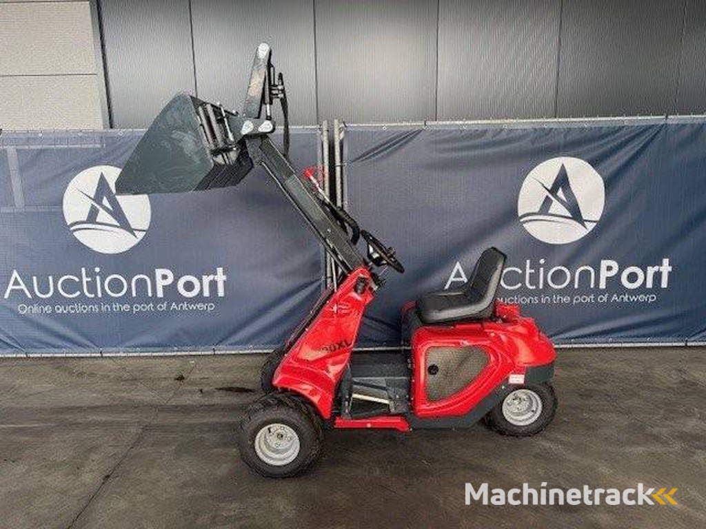 Skid steer loader NM-SLD280 Diesel 13.6kW 2025