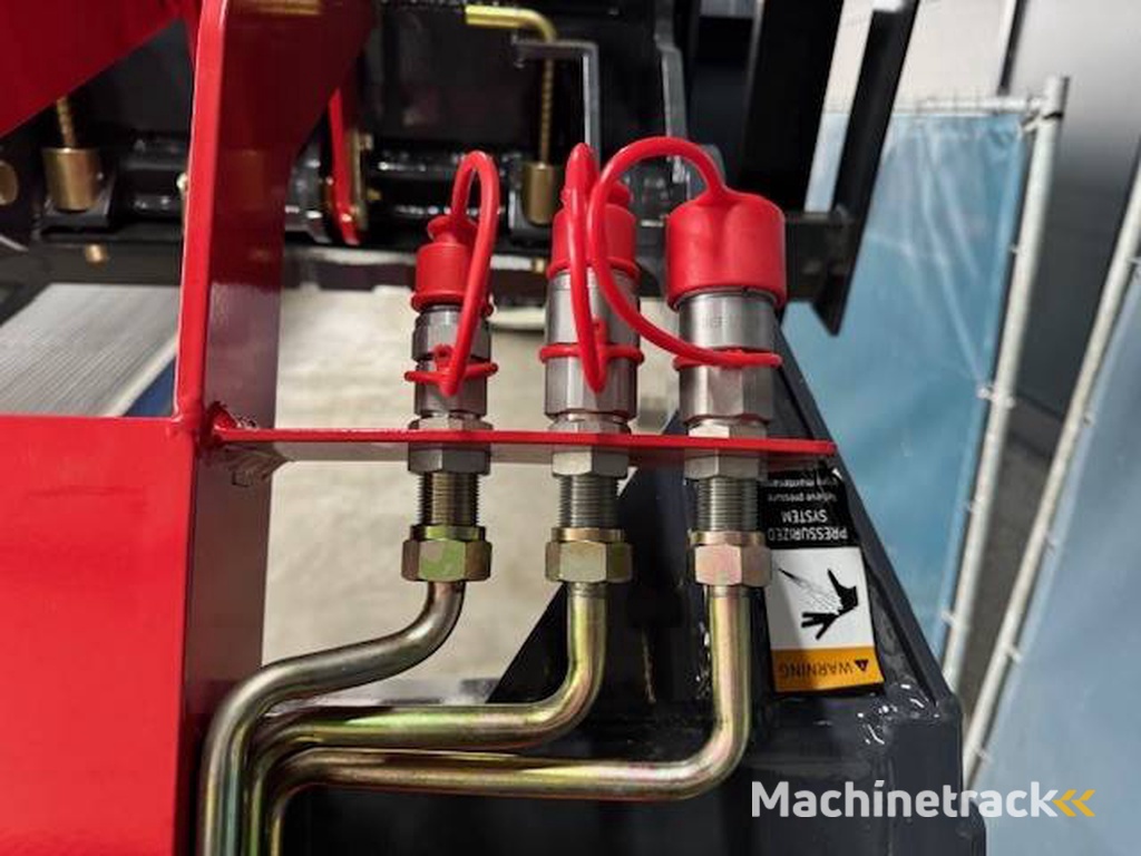 Schranklader Nuoman T330XL Rood Diesel 2025 Nieuw