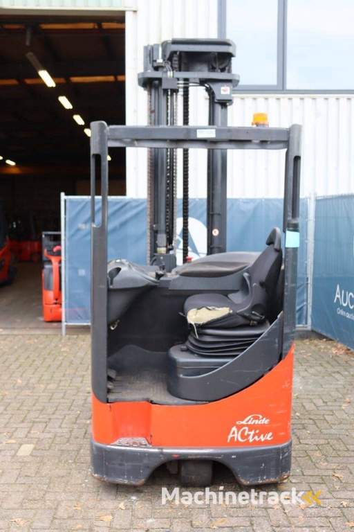 Reach truck Linde R14G-12 Electric 1400kg 2010