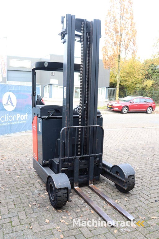 Reach truck Linde R14G-12 Electric 1400kg 2010