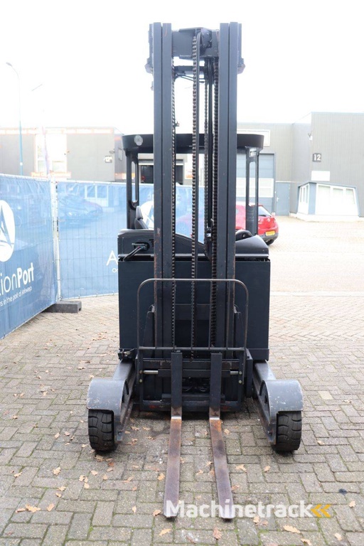 Reach truck Linde R14G-12 Electric 1400kg 2010