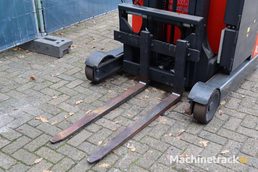 Reach truck Linde R14 EX S Electric 1400kg 2015