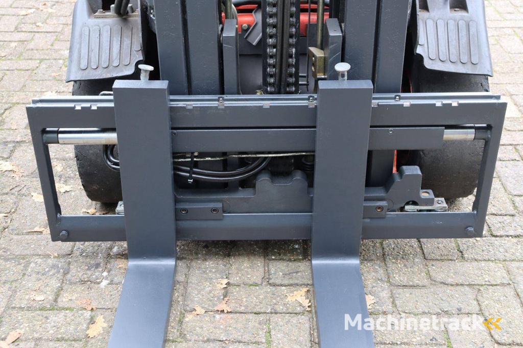 Forklift Linde E25-02 Electric 2500kg 2002