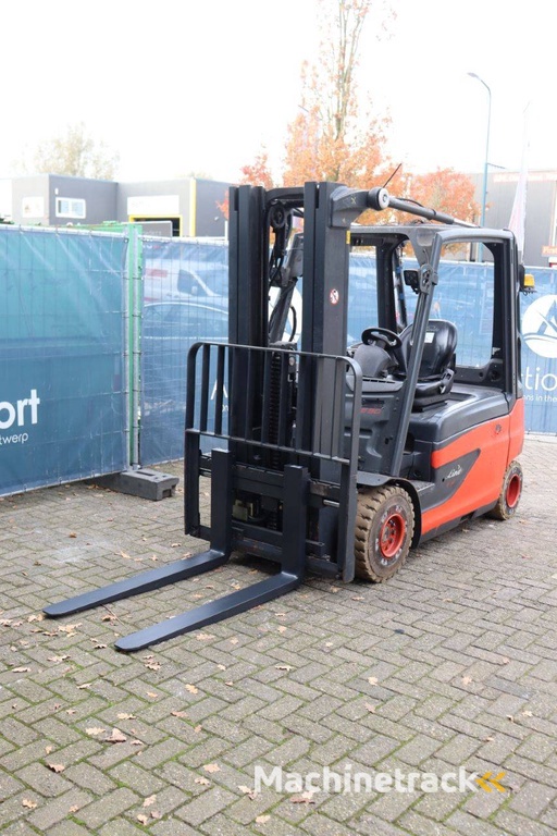 Heftruck Linde E30 Elektrisch 3000kg 2014