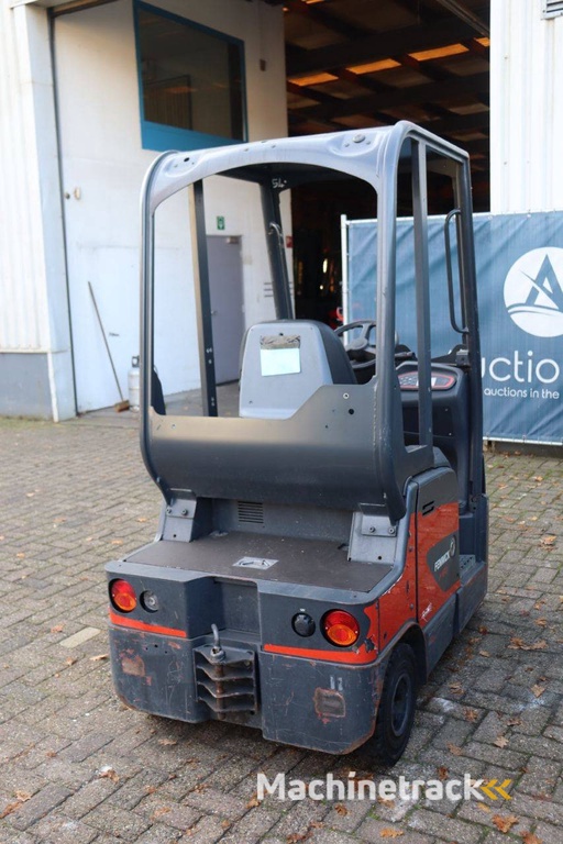 Fenwick P60 Elektrotraktor