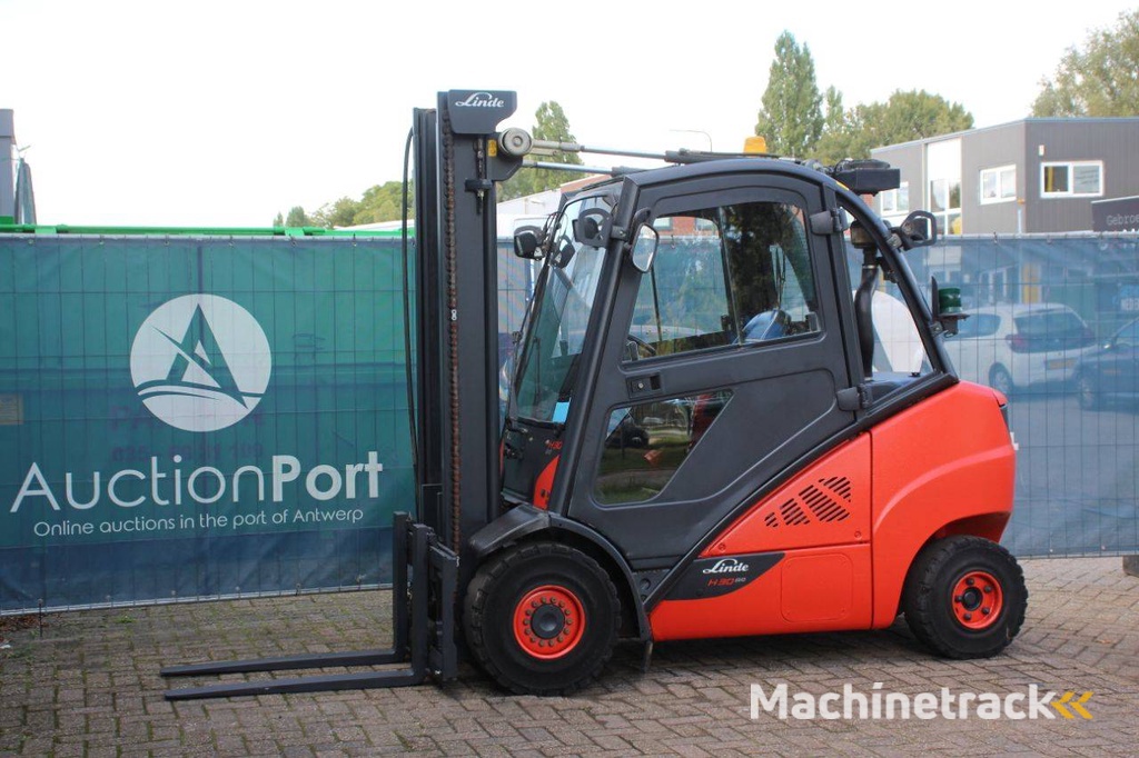 Heftruck Linde H30D-02 Diesel 3000kg 3.65m 2015