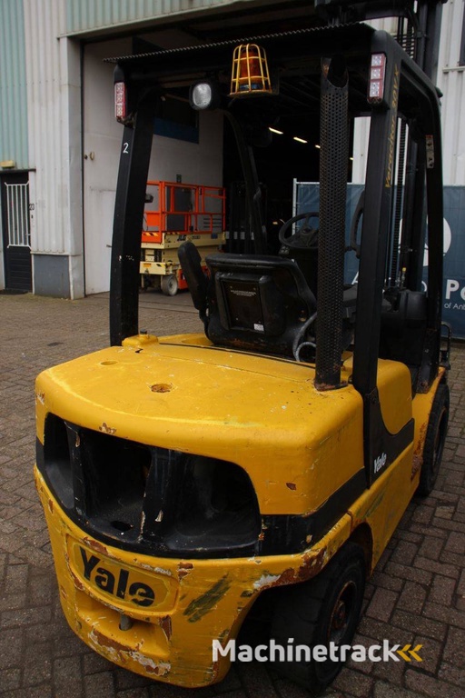 Heftruck Yale GDP30VX E2345 Diesel 2720kg 4.91m 2010