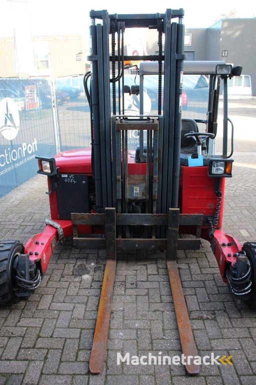 Meeneemheftruck Moffett M4 20.4 Diesel 2000kg 2011