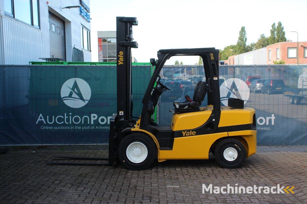 Heftruck Yale GDP35VX E2795 Diesel 2680kg 5.96m 2011