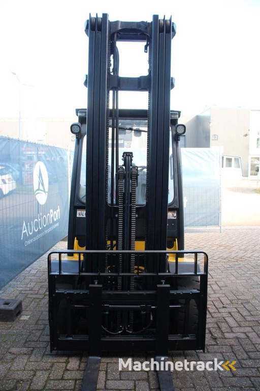 Heftruck Yale GDP35VX E2795 Diesel 2680kg 5.96m 2011