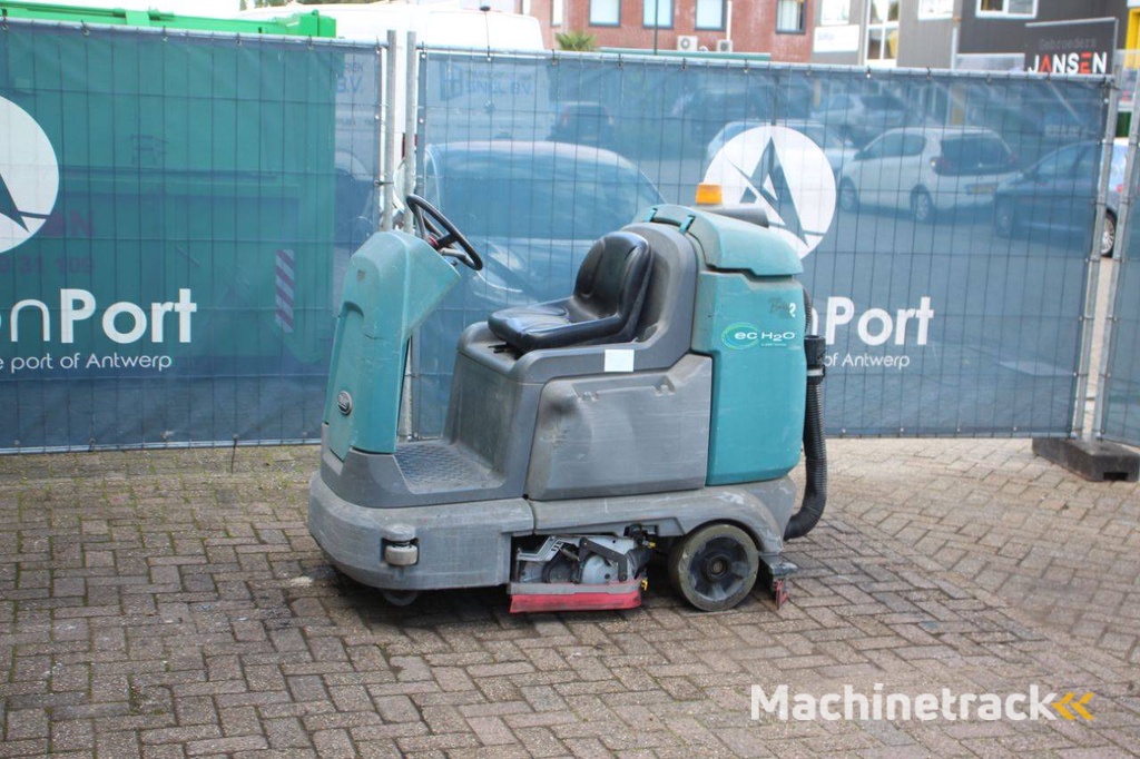 Scrubbing machine Tennant T12 Electric 2017