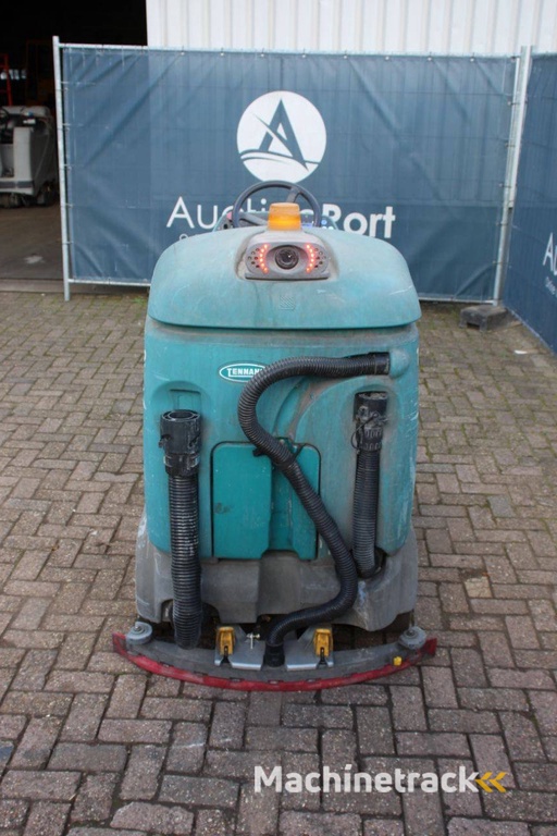 Scrubbing machine Tennant T12 Electric 2017