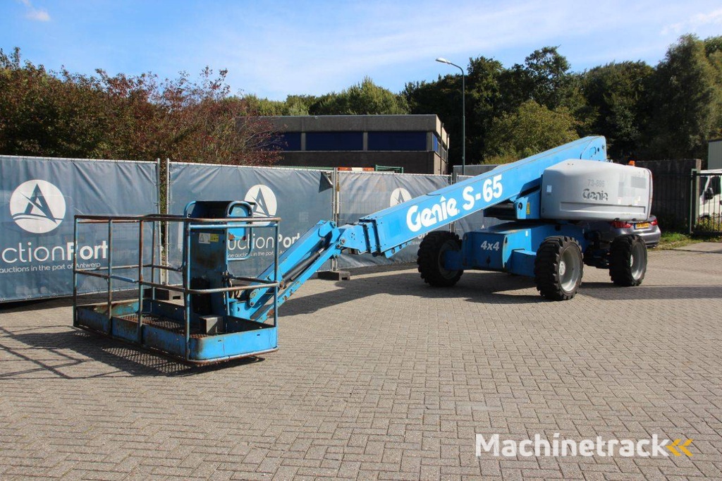 Telescoophoogwerker Genie S-65 Diesel 22m 2006