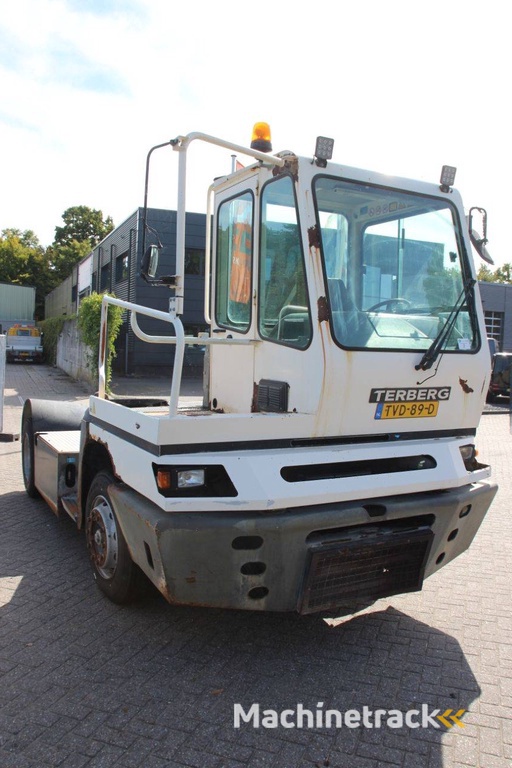 Terminal Trekker Terberg YT222 Diesel 225pk 2012