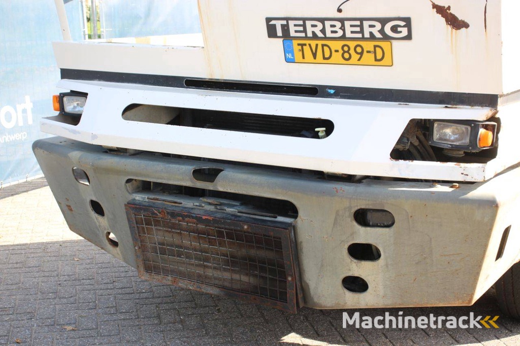 Terminal Trekker Terberg YT222 Diesel 225pk 2012