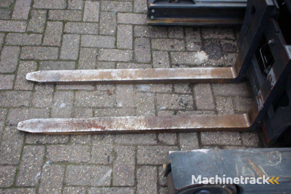 Reachtruck Linde R14-01 Elektrisch 1400kg 8.6m 2016