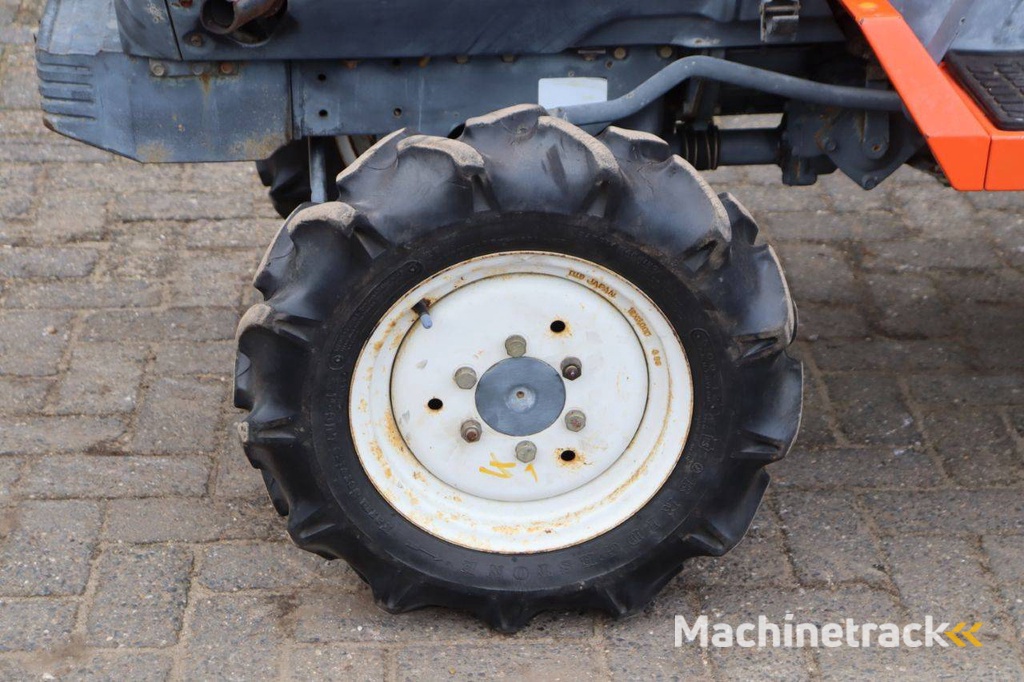 Minitractor Kubota A-15 Diesel 15pk met grondfrees