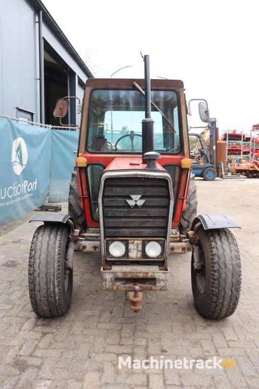 Tractor Massey Ferguson 550 Diesel 47pk