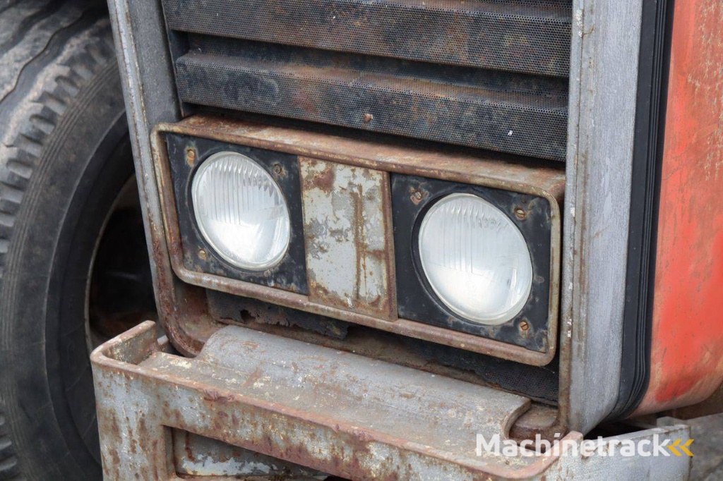 Tractor Massey Ferguson 550 Diesel 47pk