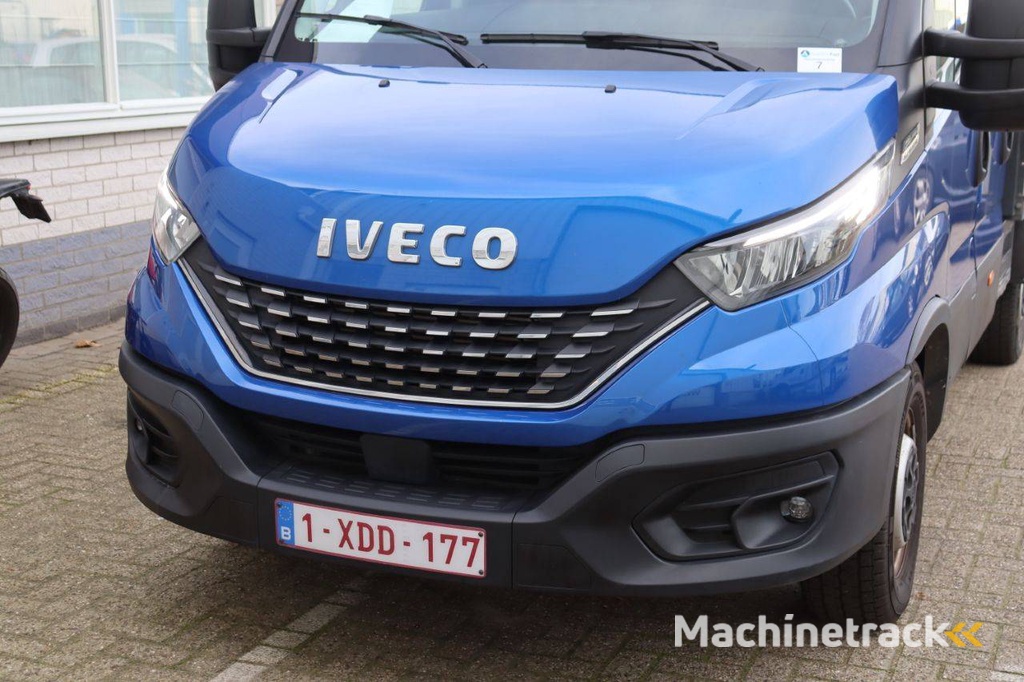 Iveco Daily 35-180 Hi-Matic Diesel 2020 met Laadbak