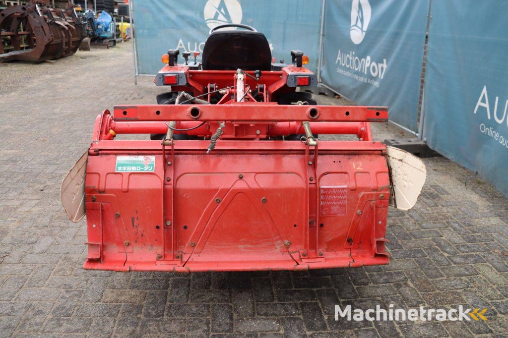 Minitractor Yanmar F165 Diesel 16pk met grondfrees