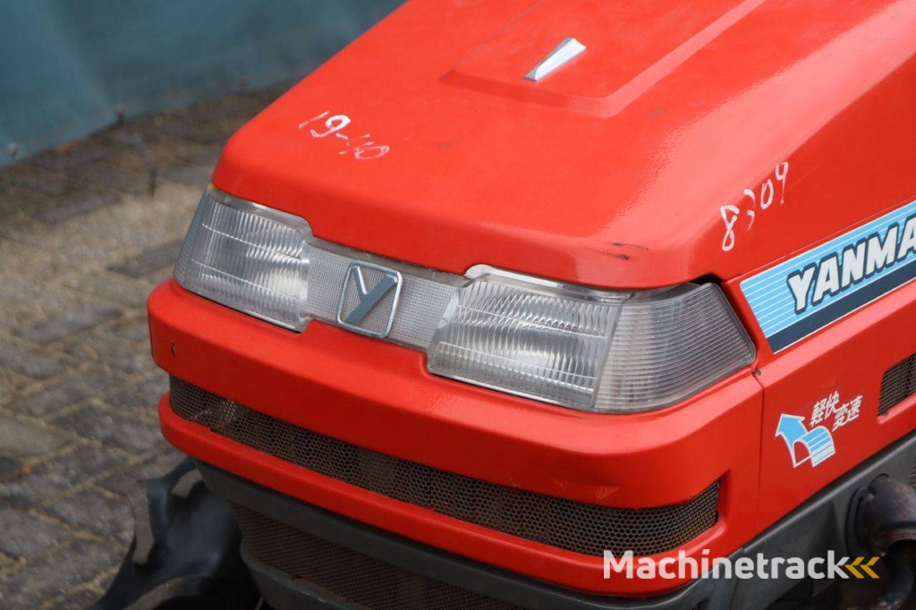 Mini tractor Yanmar Ke-4 Diesel 14.5hp