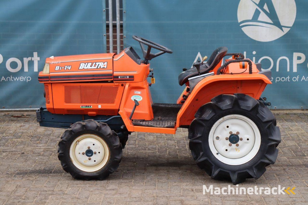 Mini tractor Kubota B1-14 Bulltra Diesel 14.5hp