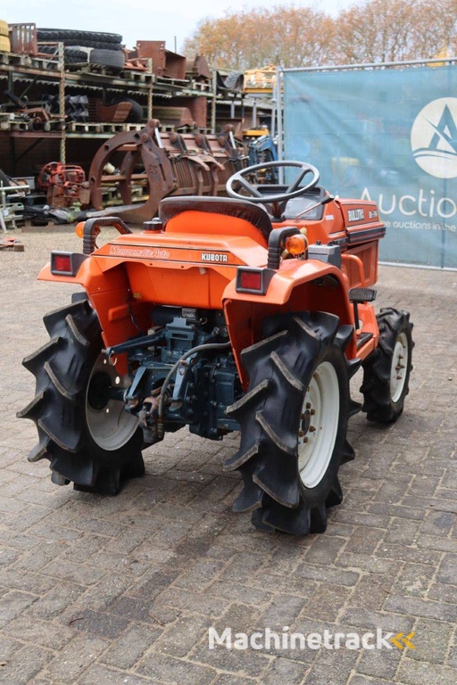 Mini tractor Kubota B1-14 Bulltra Diesel 14.5hp