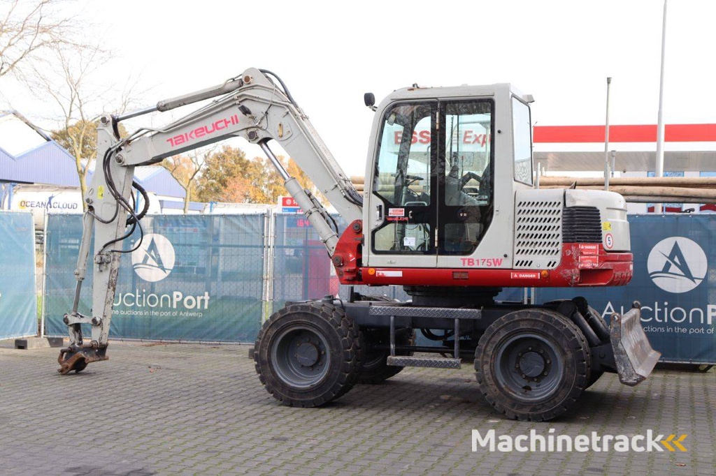 Wielgraafmachine Takeuchi TB175W Diesel