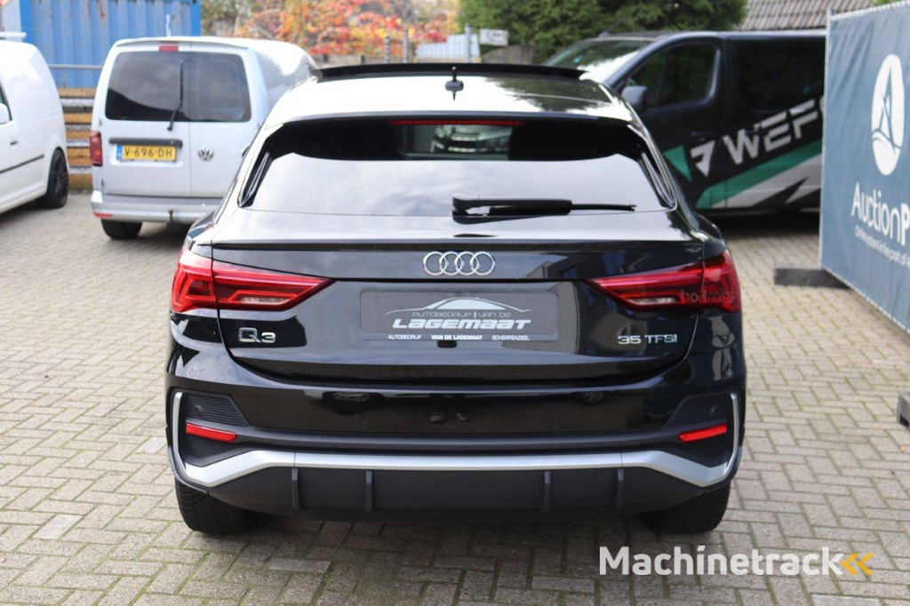 SUV Audi Q3 Sportback Benzine 2023