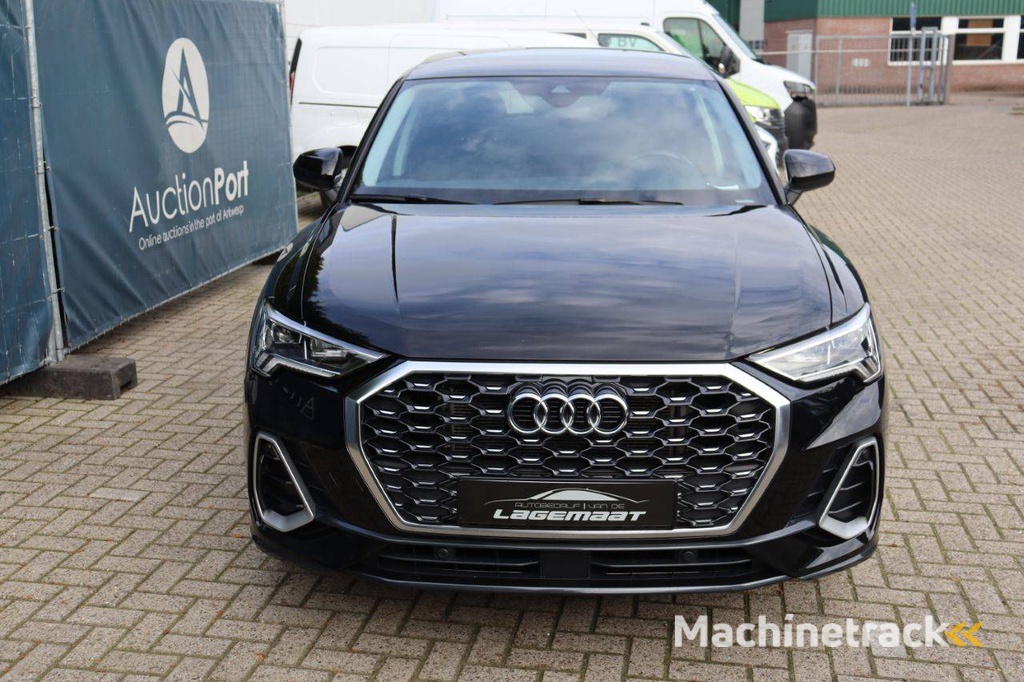 SUV Audi Q3 Sportback Benzine 2023