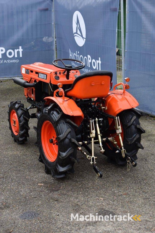 Minitractor Kubota B7001 Diesel Refit
