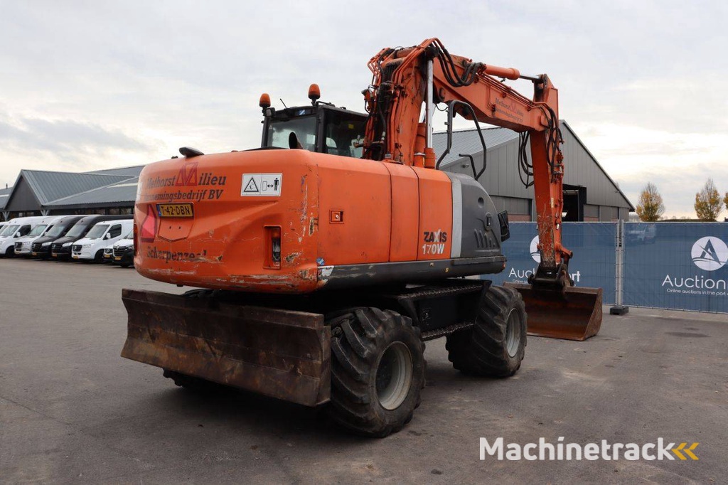 Wielgraafmachine Hitachi ZX170W-3 Diesel 104kW 2010