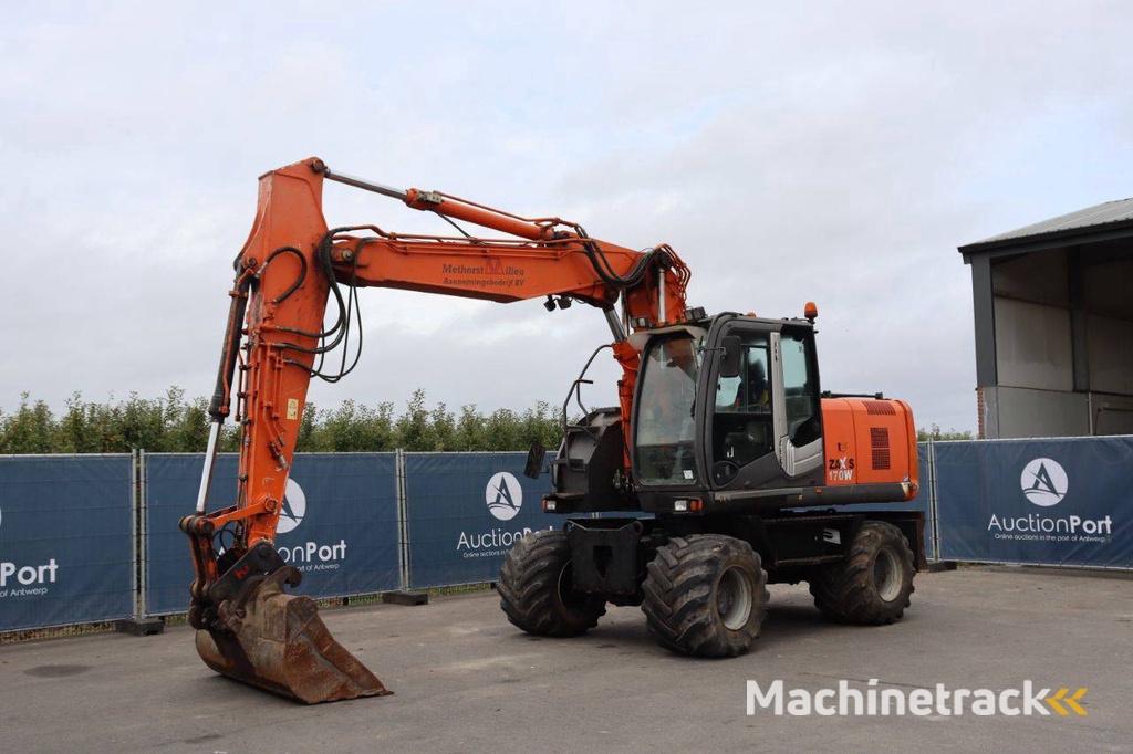 Wielgraafmachine Hitachi ZX170W-3 Diesel 104kW 2010