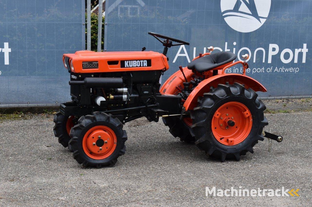 Minitractor Kubota B5000 Diesel Refit