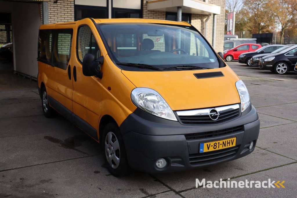 Bestelwagen Opel VIVARO Diesel 2011
