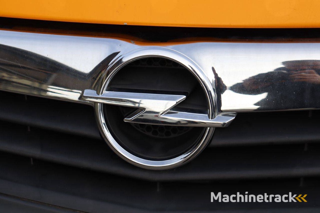 Bestelwagen Opel VIVARO Diesel 2011