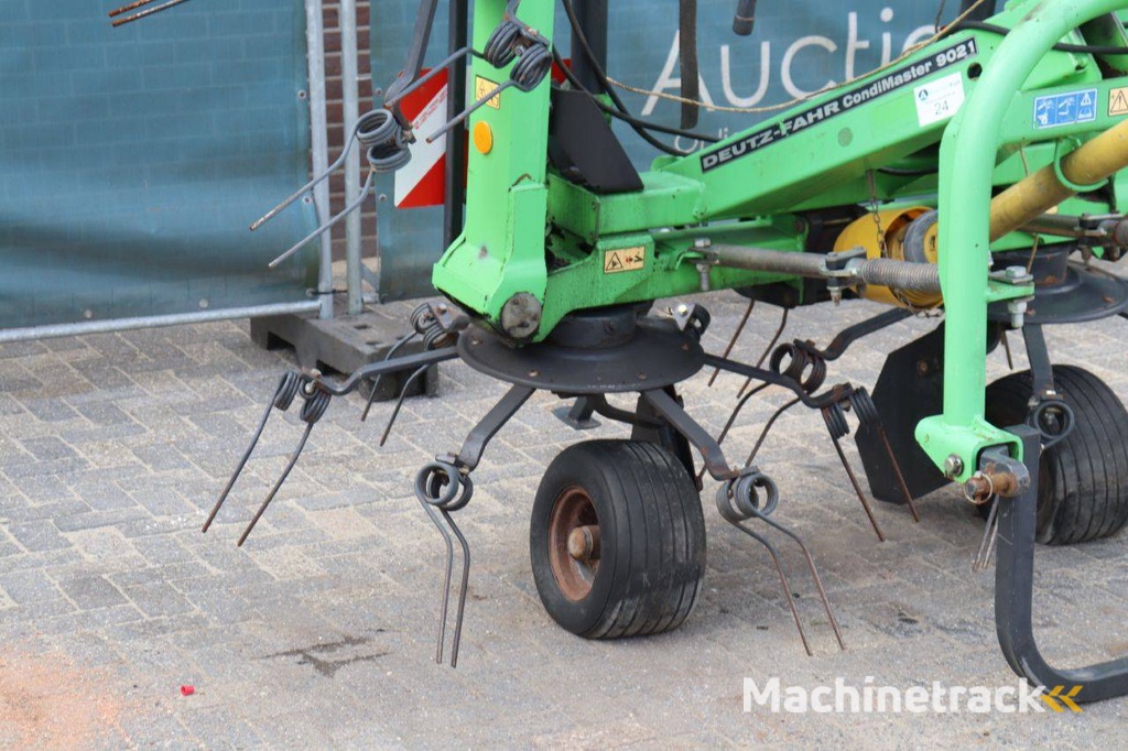Hooischudder Deutz Fahr CondiMaster 9021