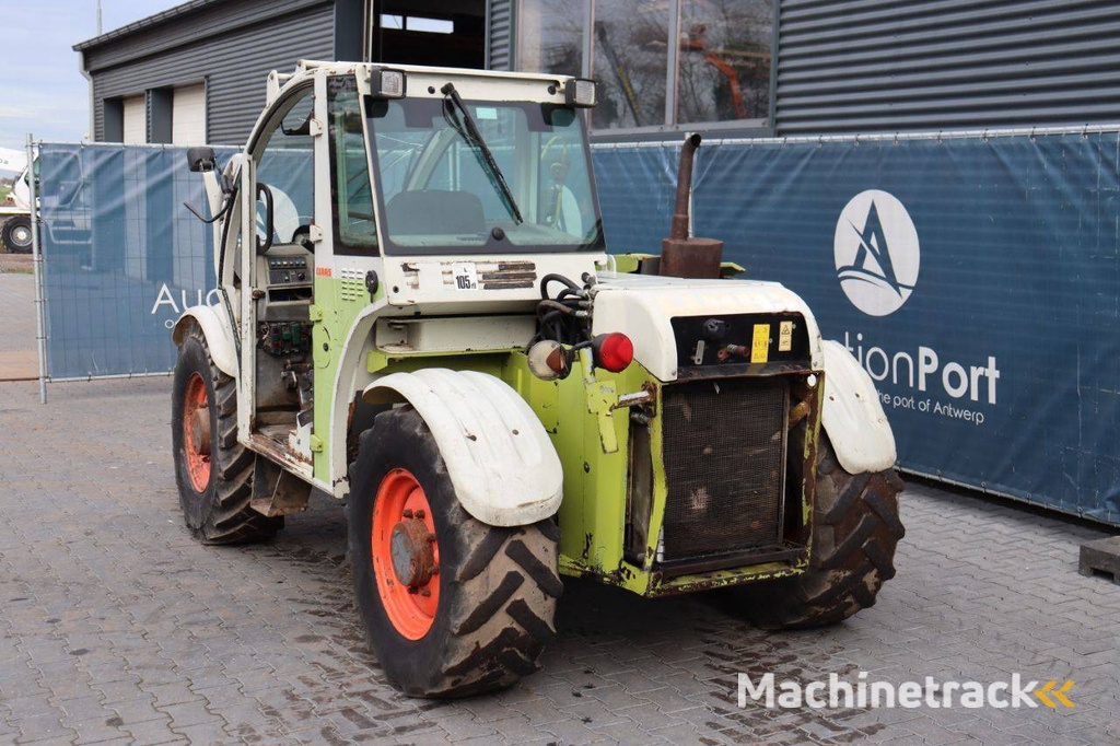 Verreiker Caterpillar 506 Diesel 2500kg 2002