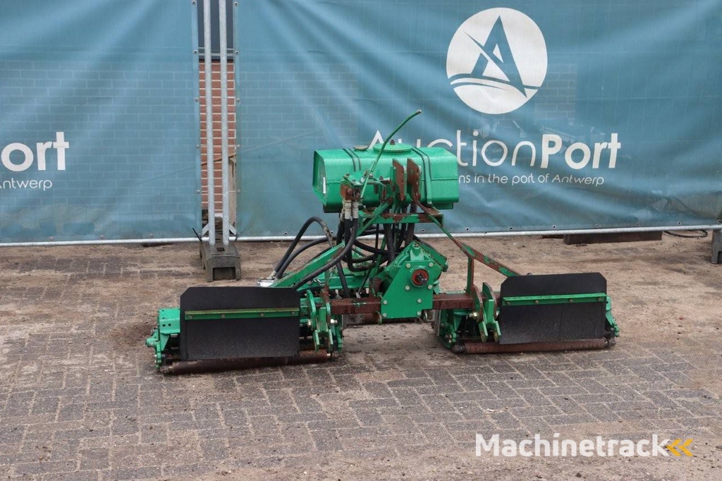 Maaier Aanbouw Ransomes Mounted 214 Verticut