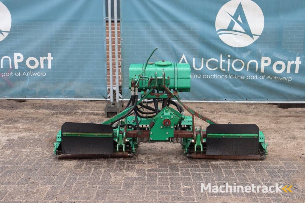 Maaier Aanbouw Ransomes Mounted 214 Verticut