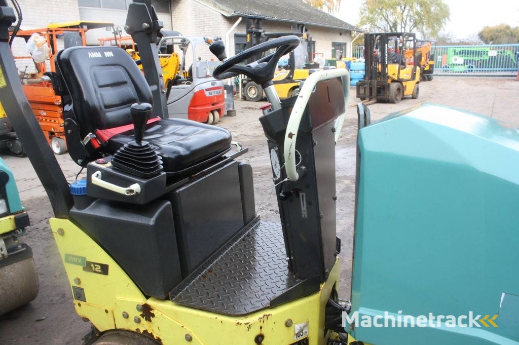 Tandemwals Amman ARX12 Diesel 15kW 2017