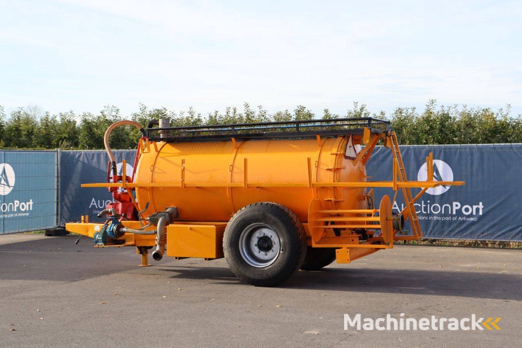 Mestverspreider Veenhuis 4200 1978