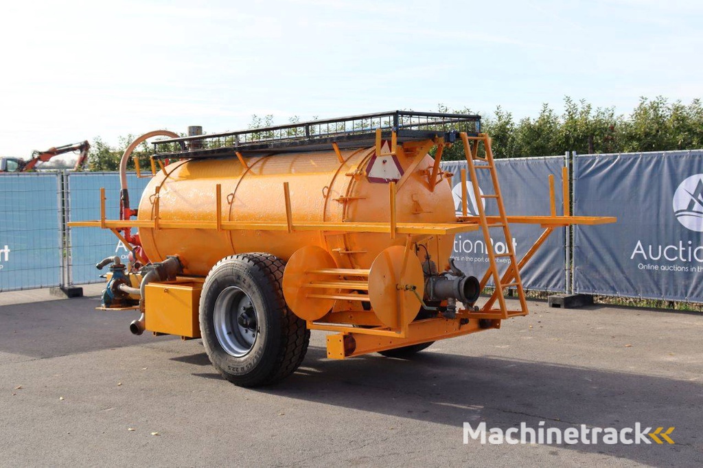 Mestverspreider Veenhuis 4200 1978