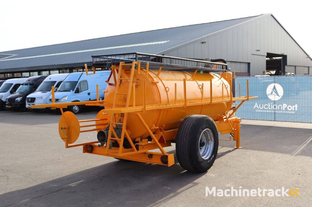 Mestverspreider Veenhuis 4200 1978