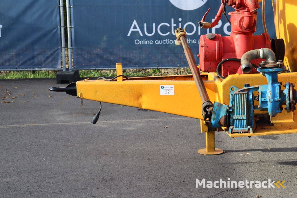 Mestverspreider Veenhuis 4200 1978